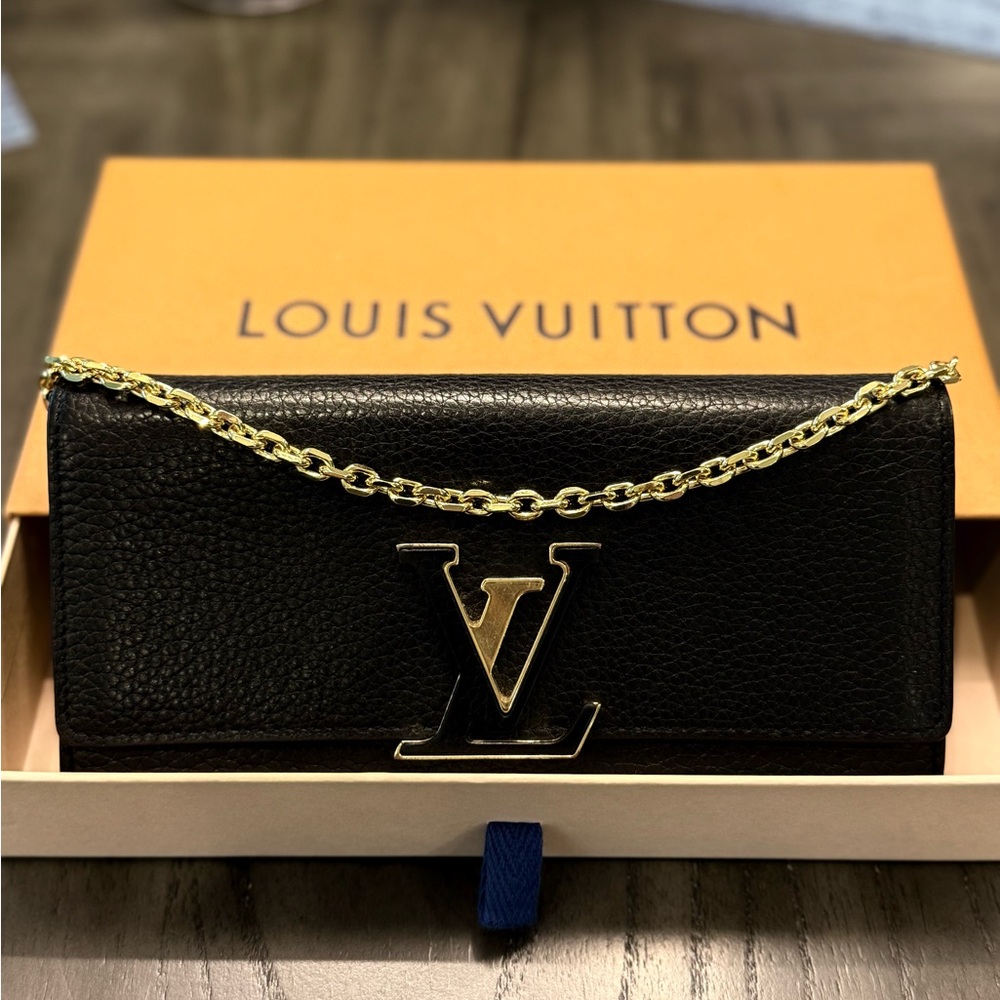 Louis Vuitton Capucines Black Leather Wallet on Chain Crossbody